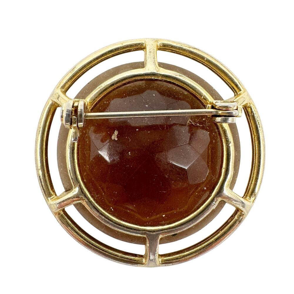 vintage gold metal & translucent brown stone BROOCH round jewelry pin - Picture 4 of 5